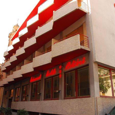 Hotel Colibri Finale Ligure Exterior foto