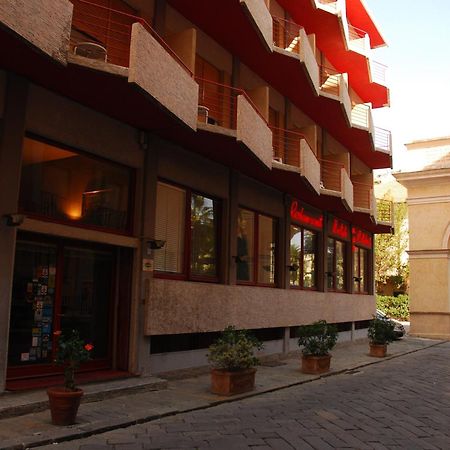 Hotel Colibri Finale Ligure Exterior foto