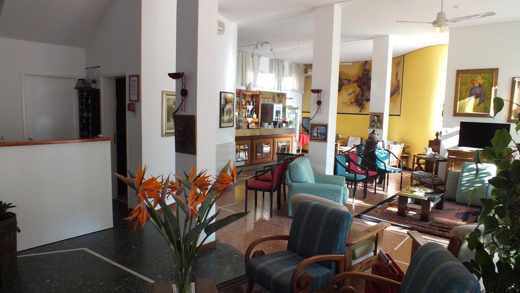 Hotel Colibri Finale Ligure Exterior foto
